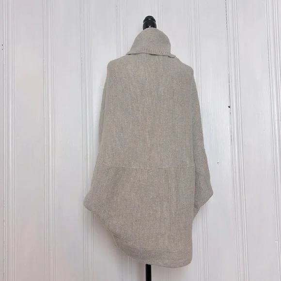 Light Beige Convertible Turtleneck Poncho Sweater/cardigan - Picture 4 of 13